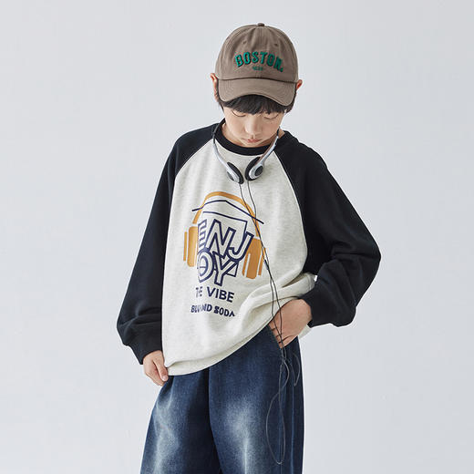 蓝汽水2024秋冬新款卫衣男童撞色插肩亲子装字母印花拉绒面料上衣 商品图2