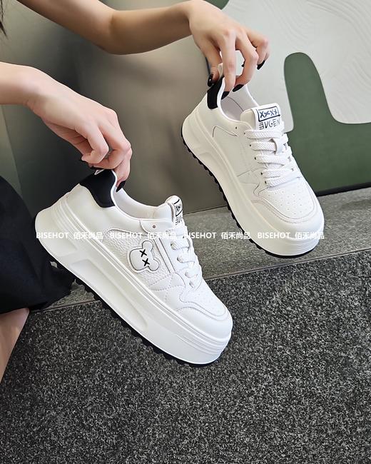 新品厚底增高舒适百搭增高休闲板鞋762B43528（W） 商品图0