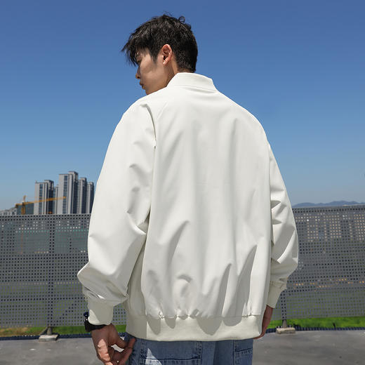 半身缘男装 秋季棒球领宽松简约百搭棒球服夹克2406 商品图4