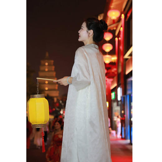 【抖音专属】套装（长款衬衫24710396-山矾+无袖连衣裙24707397-山矾） 商品图1