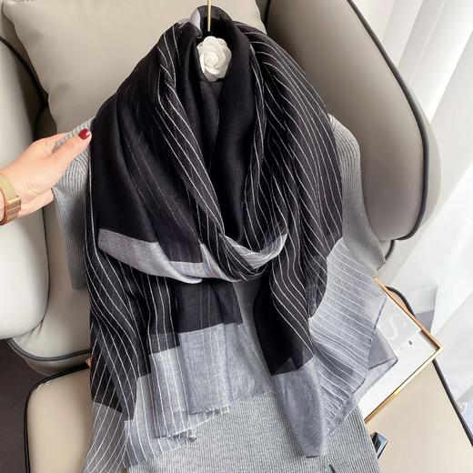 2021秋冬新款百搭两用围巾韩版超大披肩女丝毛复古拼色丝巾装饰 商品图1
