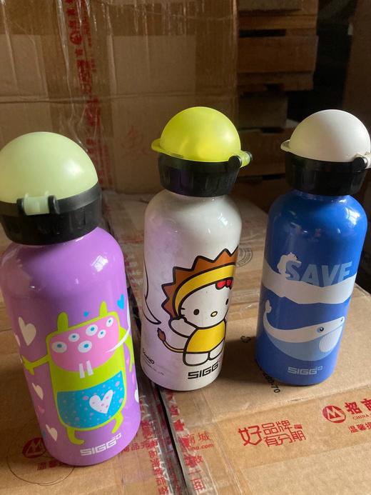 sigg希格不锈钢翻盖运动水杯系列容量0.4l原装正品 若无质量问题概不退换 商品图1