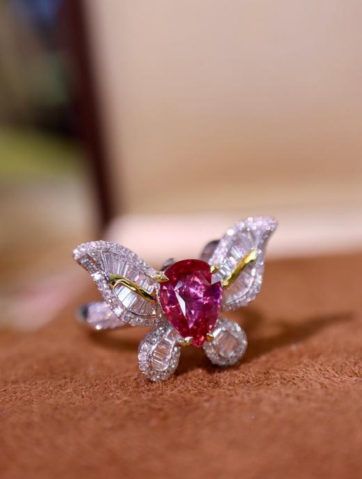 18K无烧粉蓝宝石戒指吊坠两用款 商品图1