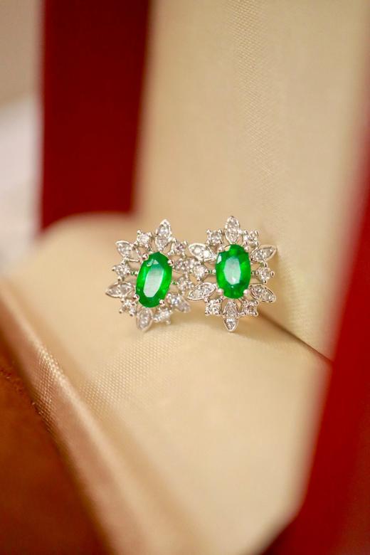 18K祖母绿耳钉0.7ct 商品图7