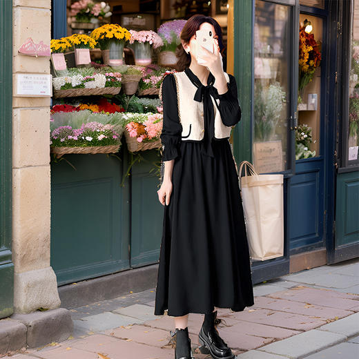 9/9奢姿大码女装2024秋季蝴蝶结绑带V领假两件裙子胖妹妹时尚连衣裙9943891324 商品图2