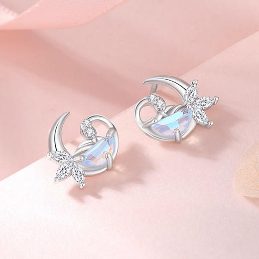 【半月天鹅湖】S925银月亮天鹅湖月光石耳饰【JHY-E000883B】 商品图1