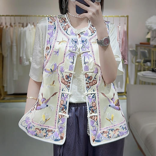 KDS-2526新中式醋酸马甲2024年秋季新款高档女装无袖刺绣盘扣上衣 商品图3