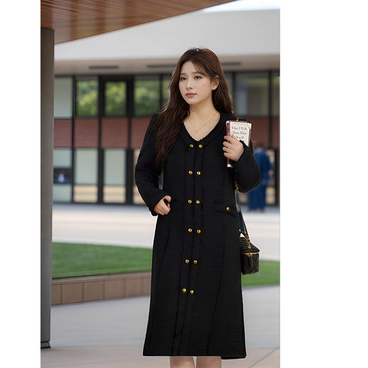 9/9奢姿大码女装2024秋季气质V领小香风裙子胖妹妹双排扣时尚连衣裙9943891327 商品图1