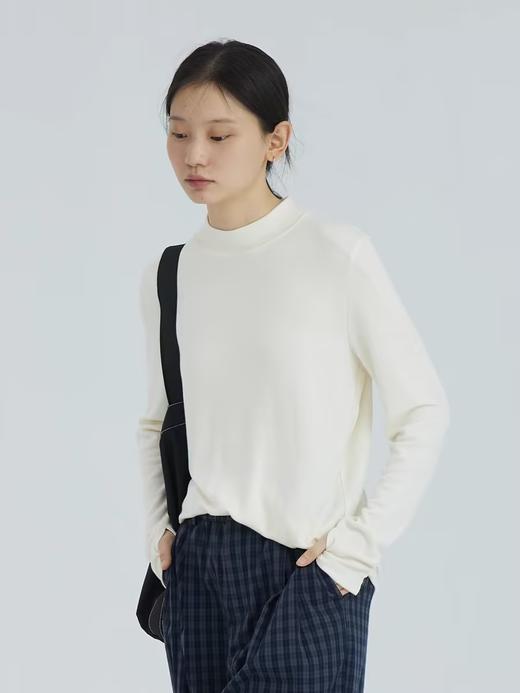 步履不停/3C16044C/功能蓄热保温打底T恤 商品图0