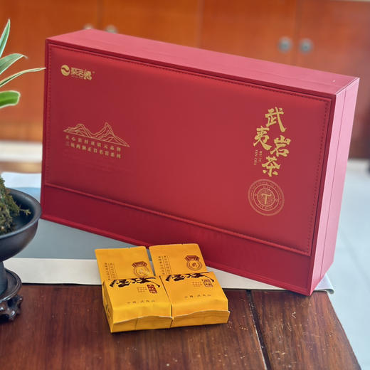 中秋节｜【武夷岩茶·金奖大红袍&金奖肉桂】正岩坑涧系列，尊享高端红色皮质礼盒，武夷山天心岩村大红袍双状元陈波老师匠心制作，核心地理正岩好茶，值得信赖追捧，自饮办公宴请商务礼赠优选，规格：250g 商品图2