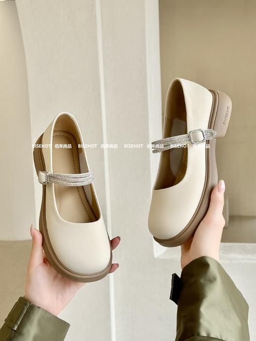 新品女士玛丽珍带钻软底舒适单鞋919B43500（W） 商品图4