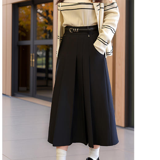 9/9奢姿大码女装2024秋季减龄百褶半松紧裙子胖妹妹时尚百搭半身裙9943491329 商品图1