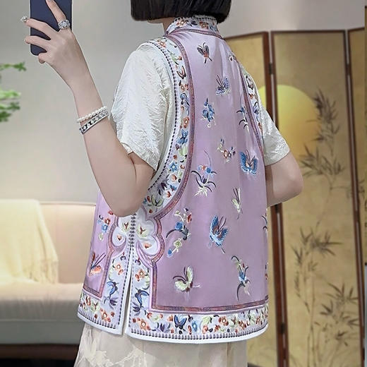 KDS-2550新中式国风重工刺绣马甲女装批发中国风改良马夹醋酸盘扣高档坎肩 商品图4