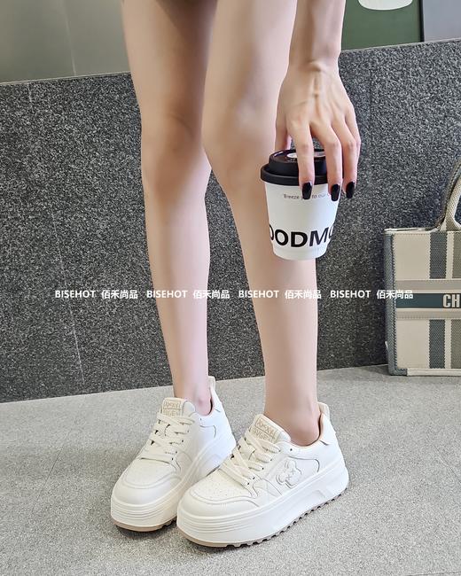 新品厚底增高舒适百搭增高休闲板鞋762B43528（W） 商品图4