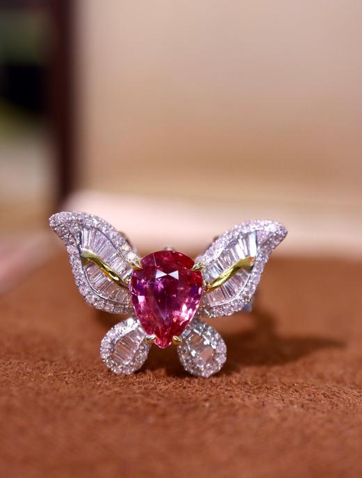 18K无烧粉蓝宝石戒指吊坠两用款 商品图0