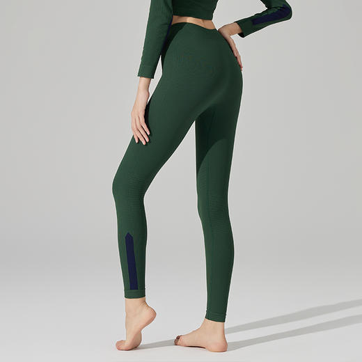 Leorrey/乐拉运动中领紧身健身瑜伽跑步排汗秋冬滑雪保暖套装内搭 商品图3