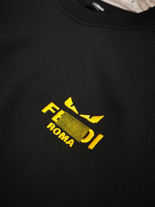 FD 2024秋季新款 拼接撞色刺绣怪兽眼 圆领休闲套头卫衣 Z-11960 商品图4