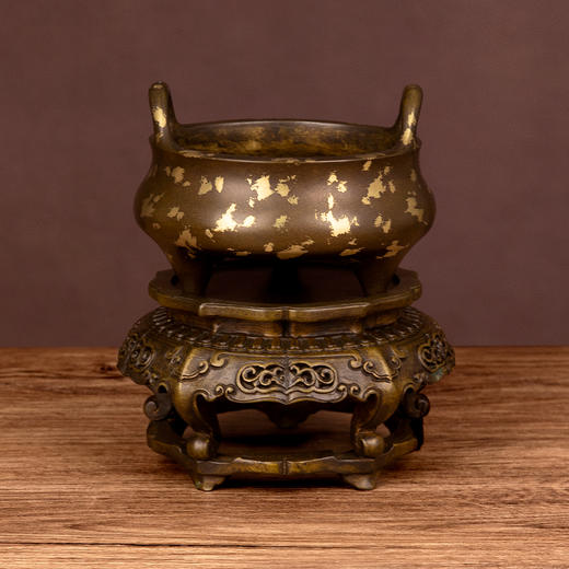 吉祥古法香炉 点金带座冲天耳三足乳炉 商品图1
