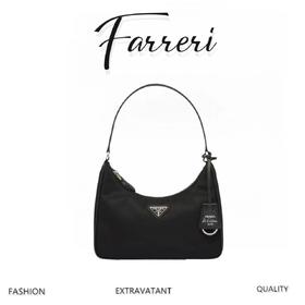 P家* 新款Hobo腋下包～