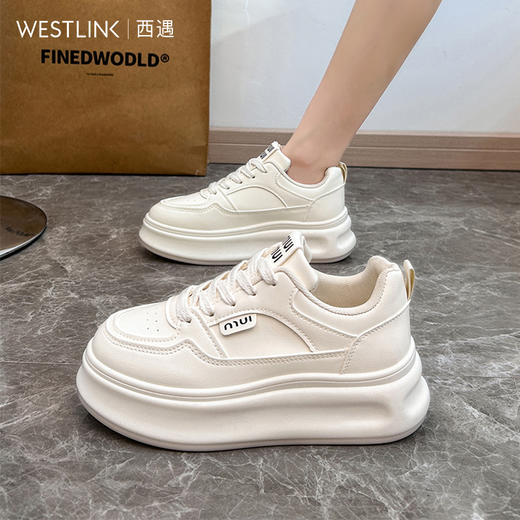 【限时秒杀】西遇厚底小白鞋女新款早春低帮百搭增高休闲鞋配裙子白色板鞋D0047974 商品图1