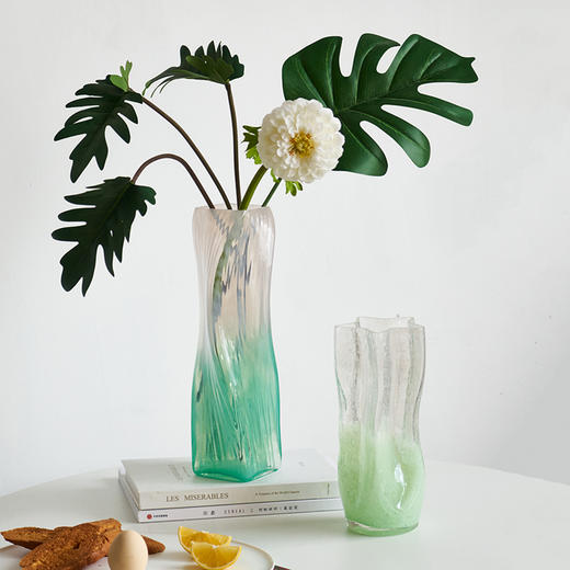 北欧风直筒渐变方口幻彩玻璃花瓶创意五角星口气泡瓶鲜花客厅装饰 商品图5