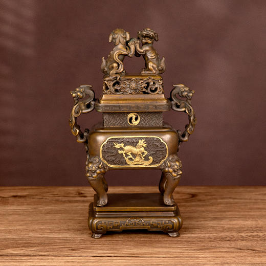 吉祥古法香炉 带座螭龙耳双狮戏球熏炉 商品图4