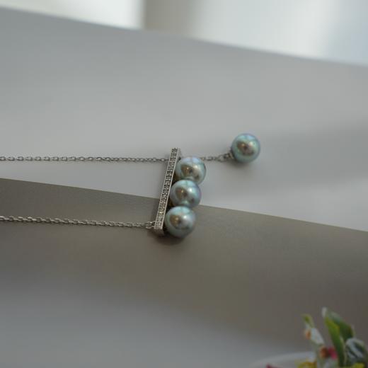 甄珠贝 平衡木吊坠 真多麻8-8.5mm 面基本无暇  整体微瑕 chao强光 精工纯银配件 商品图3