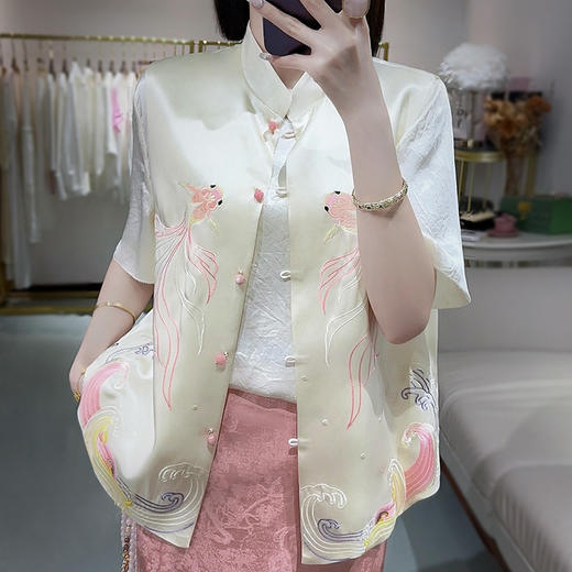 KDS-2509女装中国风刺绣醋酸马甲秋季新款新中式外搭坎肩背心马夹 商品图3