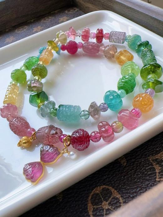 7.7mm 28.6g雕刻碧玺多宝双圈手链 商品图6