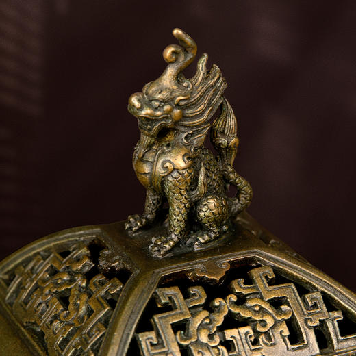 吉祥古法香炉 嵌金带座戟耳方熏炉 商品图6