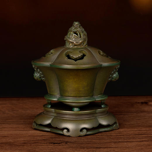 吉祥古法香炉 带座天鸡耳海棠熏炉 商品图6