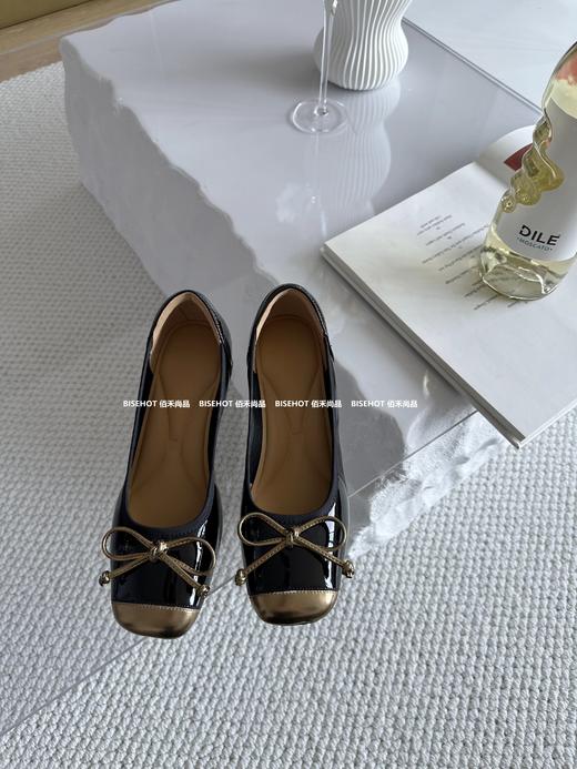 新品女士拼接头粗跟百搭小清新单鞋689B43511（W） 商品图8