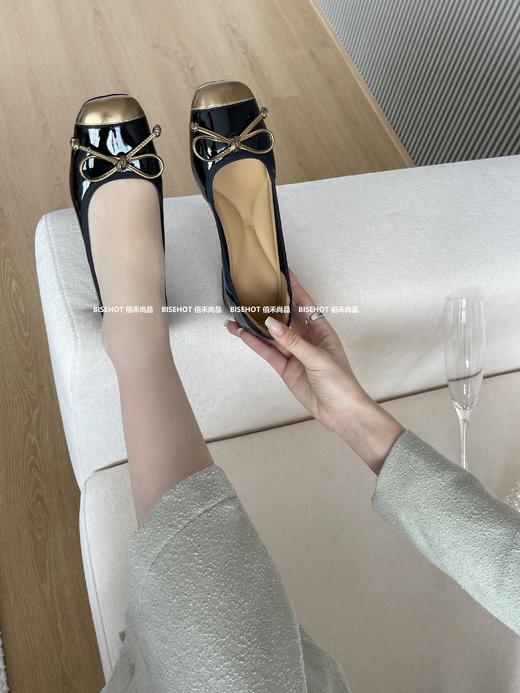 新品女士拼接头粗跟百搭小清新单鞋689B43511（W） 商品图4