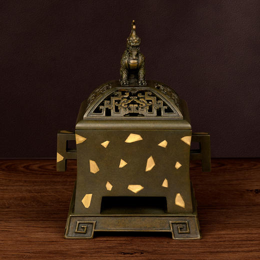 吉祥古法香炉 嵌金带座戟耳方熏炉 商品图8