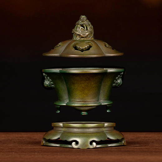 吉祥古法香炉 带座天鸡耳海棠熏炉 商品图5