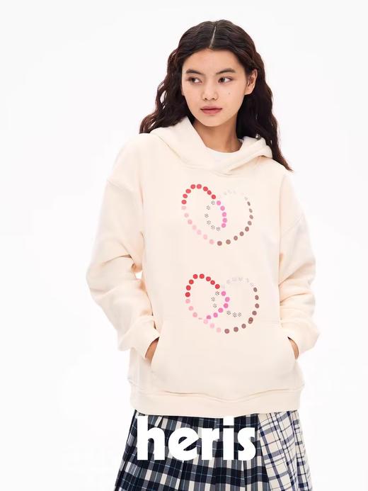 heris/H43116b/烫钻碱水结印花卫衣 商品图1