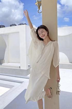 L.Fleuri 米白度假风飘逸连衣裙套装 16863