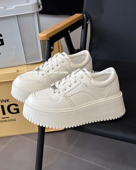 新品女士厚底增高显瘦百搭休闲鞋997B43550（W） 商品图3