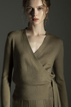 CARA BLUE  V领针织开衫