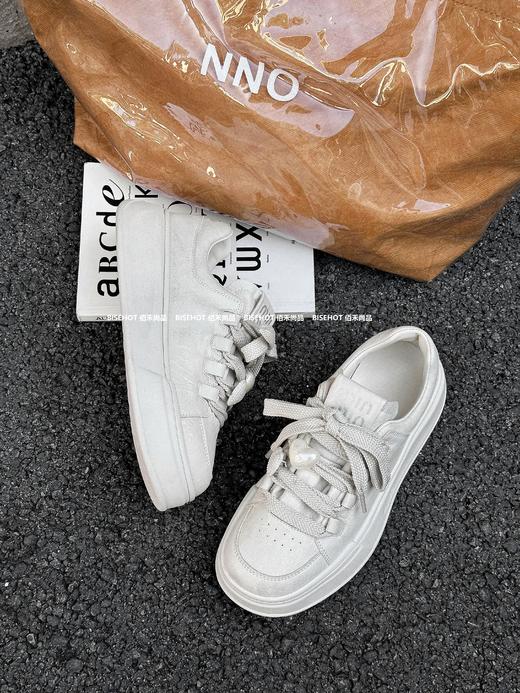 新品女士休闲爱心扣百搭休闲鞋431B43529（W） 商品图2