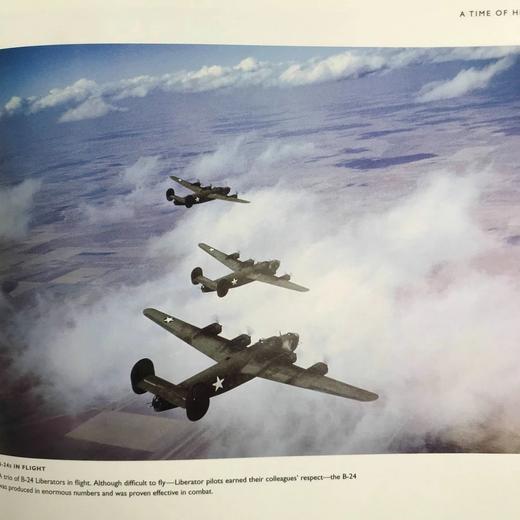 空气与空间：美国国家航空航天博物馆的飞行故事 277幅彩色199幅黑白插图 精装16开 商品图8