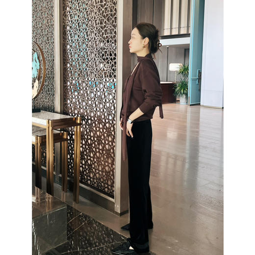 25特价🍂2409112     Lem**围脖V领针织衫 商品图3