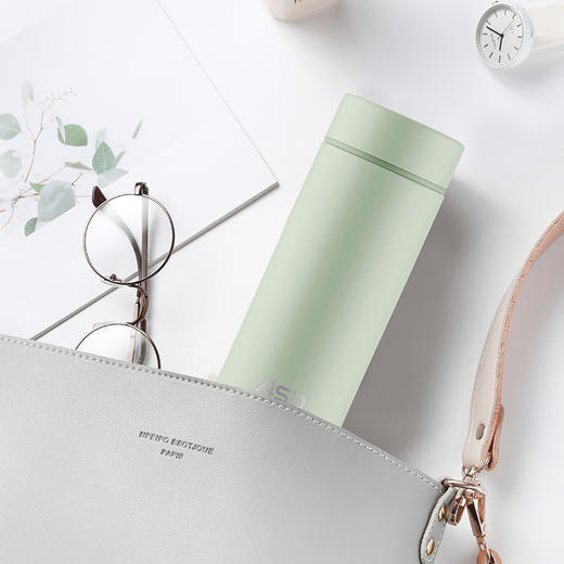 爱仕达樾格系列·真空不锈钢简约杯200ML-RWS20P06TG-G/Y 商品图1