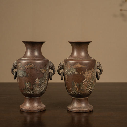 清 王南林款紫砂山水环耳赏瓶（一对） 商品图0