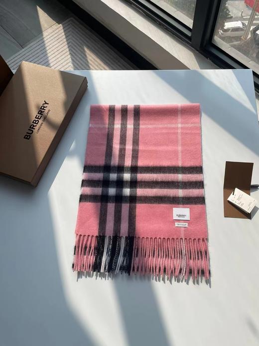 burberry巴宝莉 格纹羊绒 围巾  水波纹格子（CB） 商品图7
