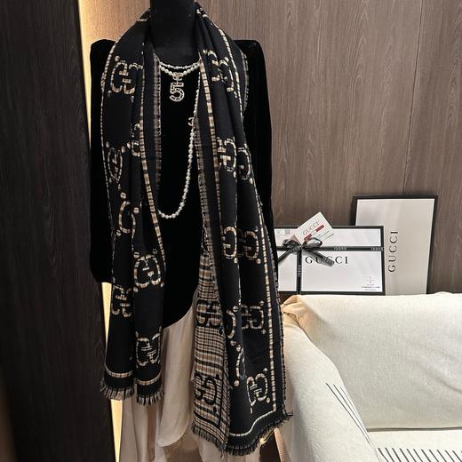 古驰 秋冬新款，主打的gg时髦复古双面羊毛围巾/双色 商品图6
