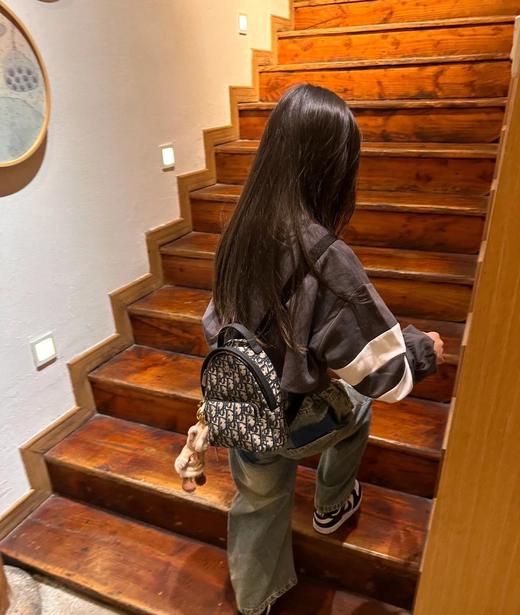 迪家|23新款mini双肩包（CB） 商品图1