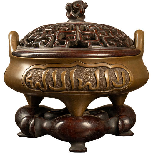 清 铜冲耳三足香炉（红木盖座） 商品图5