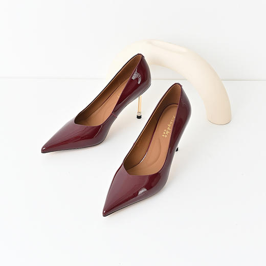 经典鲨2024年秋新款优雅尖头浅口一脚蹬气质细高跟鞋单鞋女KG341-D37011 商品图3