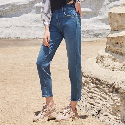 半身缘女裤 秋季新品半松紧锥形牛仔裤舒服时髦253102U10102534 商品图2